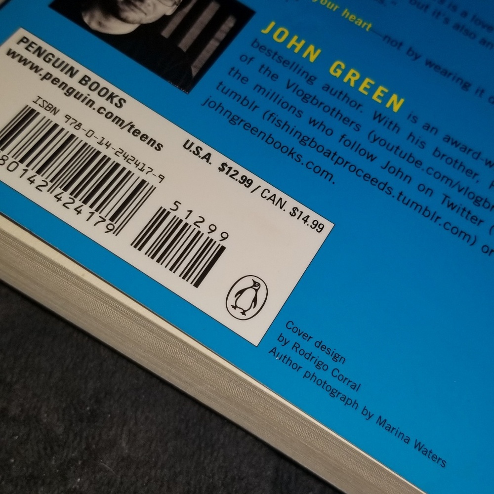 2 novels - Picture 3 of 4